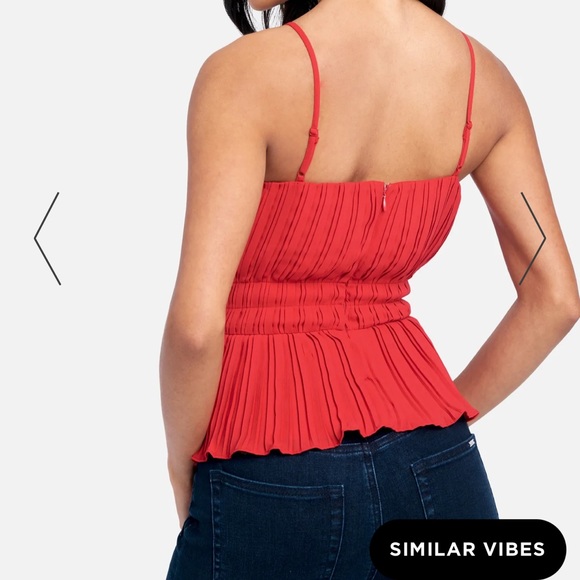 BEBE pleated chiffon top. Red. ✨NEW✨ size 4 - Picture 2 of 5